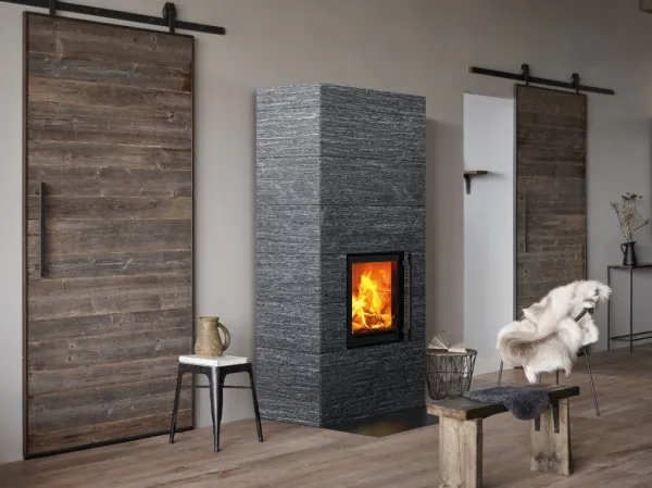 Печь-камин TULIKIVI RAITA TRIO GRAFIA 2100 мм  печь-камин tulikivi raita trio grafia 2100 мм